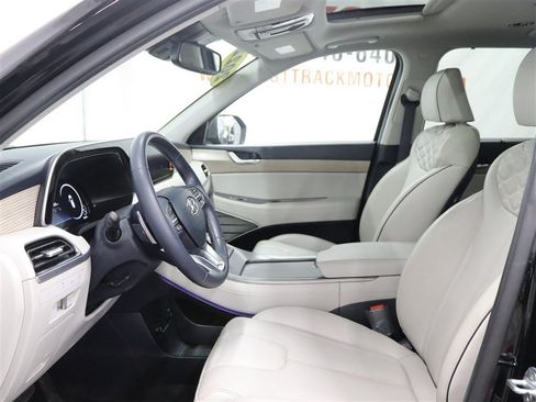 Used 2022 Hyundai Palisade Limited w/ Cargo Package AWD/4WD image 14
