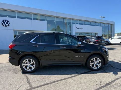Used 2020 Chevrolet Equinox Premier w/ LPO, Cargo Package AWD/4WD image 7