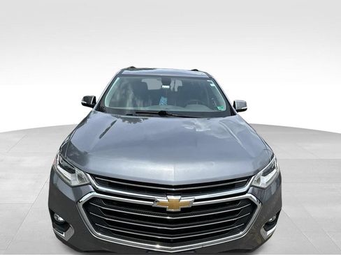 Used 2019 Chevrolet Traverse LT w/ LT Premium Package AWD/4WD image 9