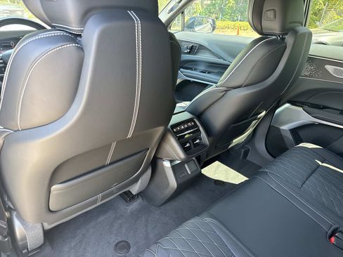 New 2026 Cadillac Lyriq V AWD/4WD image 13