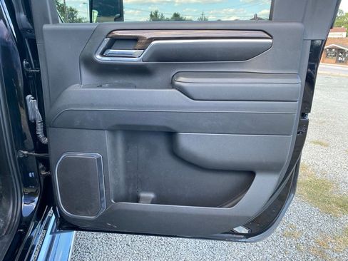 Used 2024 Chevrolet Silverado 2500 LT image 18