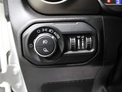 Used 2021 Jeep Gladiator Sport AWD/4WD image 37