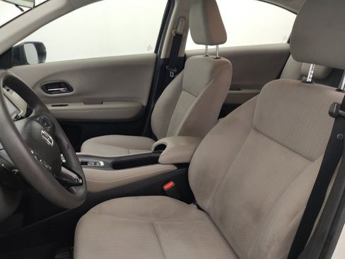 Used 2016 Honda HR-V EX image 17