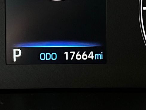 Used 2025 Toyota Corolla LE image 11