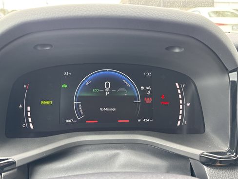 Used 2026 Toyota Camry SE w/ Convenience Package image 16