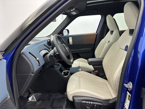 Used 2025 MINI Cooper Countryman S w/ Comfort Package Max image 25