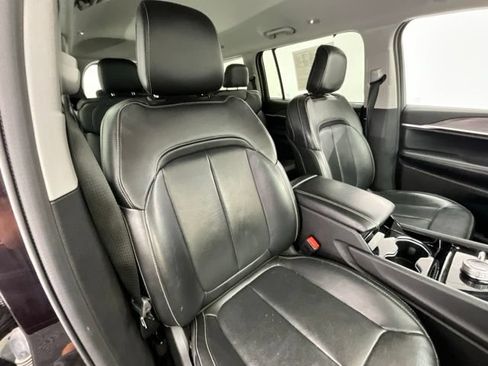 Used 2022 Jeep Grand Cherokee L Limited w/ Luxury Tech Group II AWD/4WD image 12