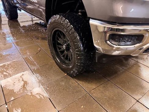 Used 2024 RAM 1500 Laramie image 8