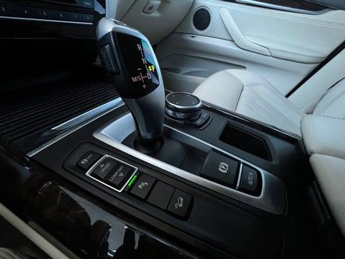 Used 2015 BMW X5 xDrive35i image 16