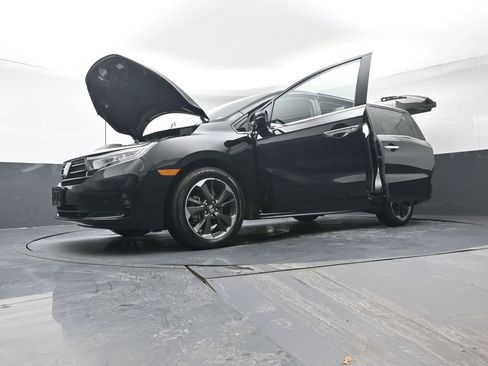 Certified 2024 Honda Odyssey Elite image 52
