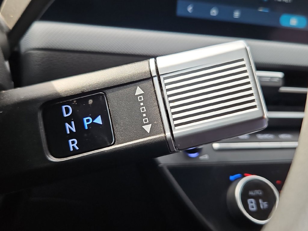 Used 2024 Hyundai Sonata SEL FWD image 16