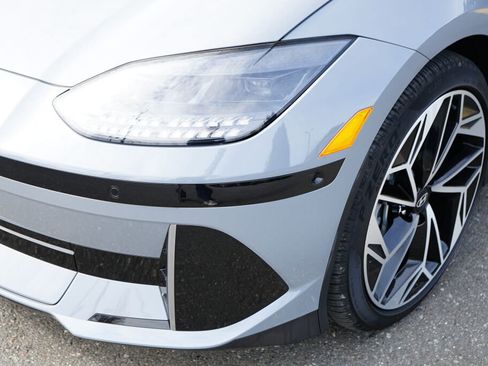 Certified 2024 Hyundai Ioniq 6 Limited image 29