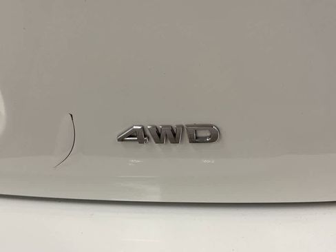 Used 2019 Nissan Pathfinder S AWD/4WD image 26