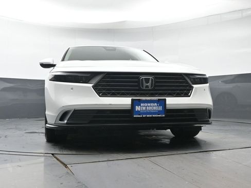 Used 2024 Honda Accord Touring image 32