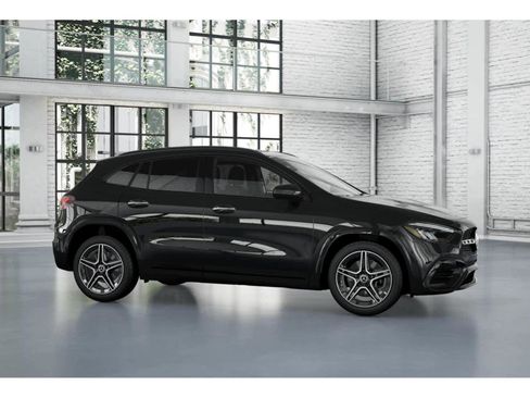 New 2026 Mercedes-Benz GLA 250 image 13
