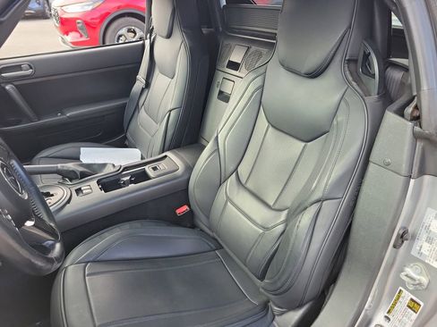 Used 2013 MAZDA MX-5 Miata Club image 17