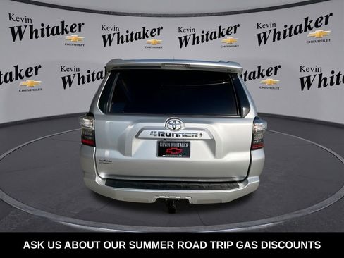 Used 2018 Toyota 4Runner SR5 RWD image 8