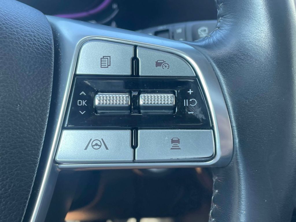 Used 2025 Kia Telluride S FWD image 34