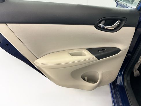 Used 2017 Nissan Sentra S image 25