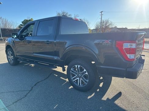 Used 2021 Ford F150 XL w/ STX Appearance Package image 4