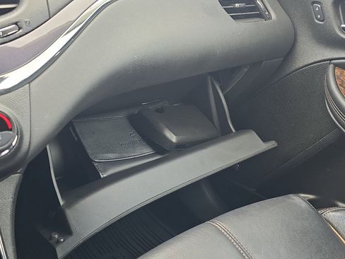 Used 2015 Chevrolet Impala LTZ image 30