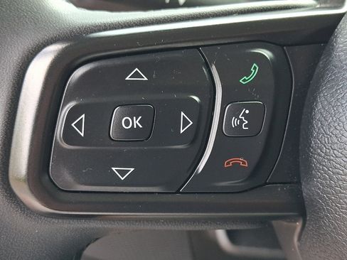 Used 2023 Jeep Gladiator Sport AWD/4WD image 21