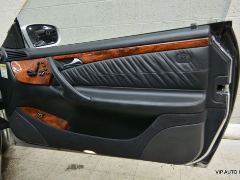 Used 2005 Mercedes-Benz CL 600 image 7
