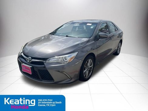 Used 2015 Toyota Camry SE FWD image 10