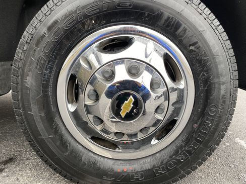 Used 2022 Chevrolet Silverado 3500 LT w/ All Star Edition image 13