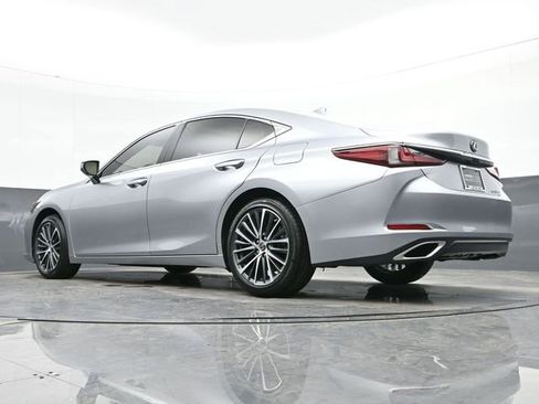 Certified 2022 Lexus ES 350 w/ Premium Package FWD image 46