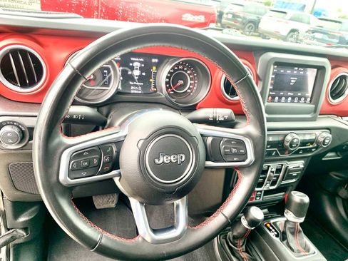 Used 2020 Jeep Gladiator Rubicon AWD/4WD image 28