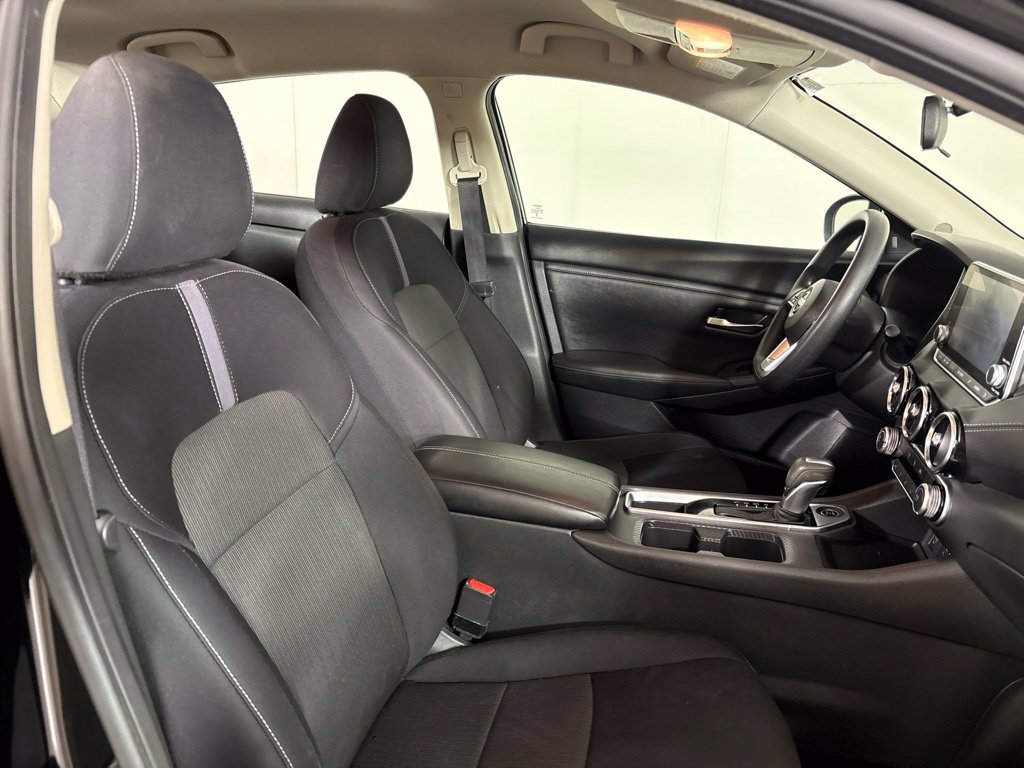 Used 2024 Nissan Sentra SV FWD image 20