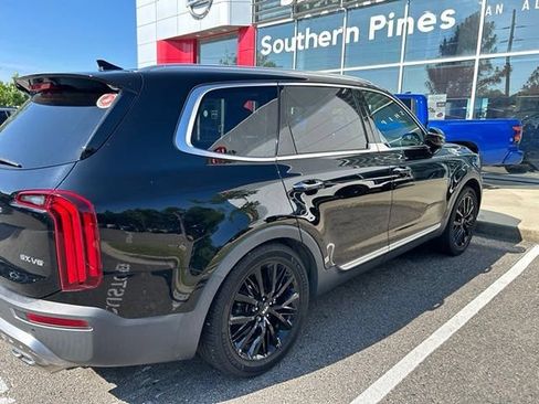 Used 2020 Kia Telluride SX w/ Towing Package AWD/4WD image 3