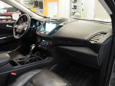 Used 2018 Ford Escape Titanium w/ Ford Safe & Smart Package AWD/4WD image 35