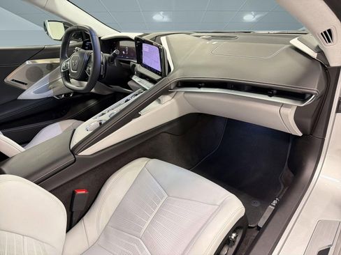 Used 2026 Chevrolet Corvette Stingray Premium Cpe w/ Z51 Performance Package image 30