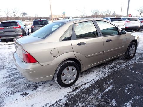 Used 2007 Ford Focus SE image 6