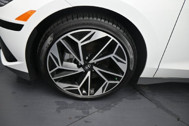 New 2025 Hyundai Ioniq 6 SEL AWD/4WD image 24