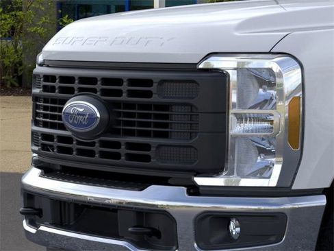 New 2026 Ford F350 XL w/ XL Driver Assist Package image 17