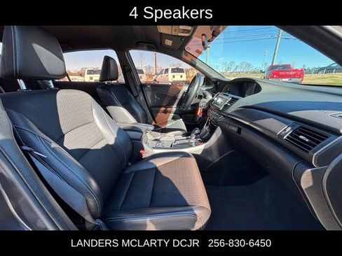 Used 2017 Honda Accord Sport image 10