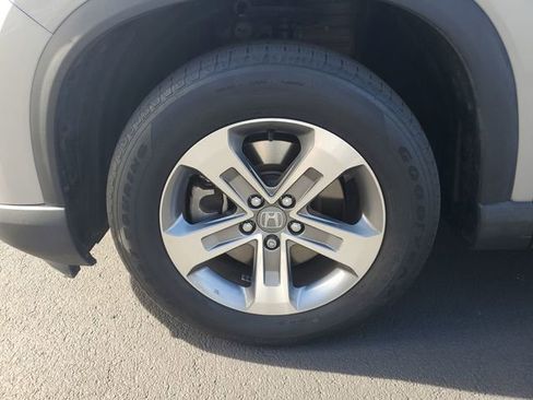 Used 2023 Honda Pilot EX-L image 17