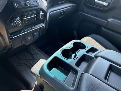 Used 2019 Chevrolet Silverado 1500 Custom Trail Boss w/ Custom Convenience Package image 25