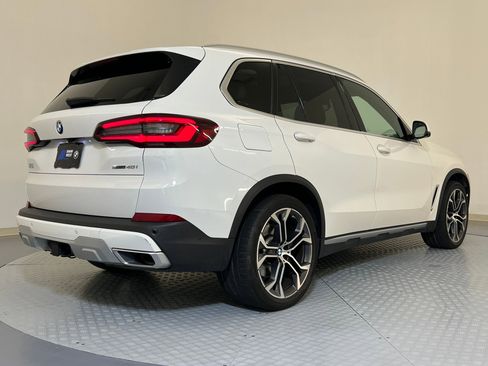 Certified 2021 BMW X5 sDrive40i w/ Premium Package image 8