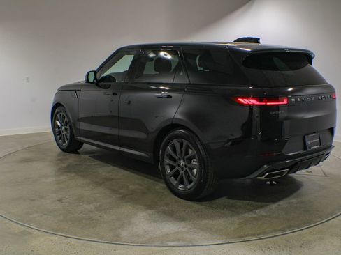 Used 2025 Land Rover Range Rover Sport AWD/4WD image 3