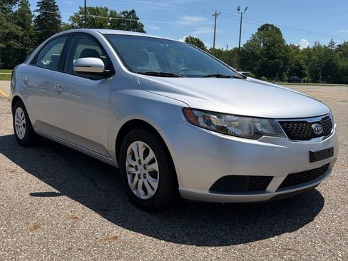 Used 2012 Kia Forte EX FWD image 3