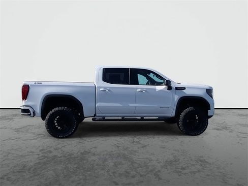 New 2026 GMC Sierra 1500 Elevation image 9