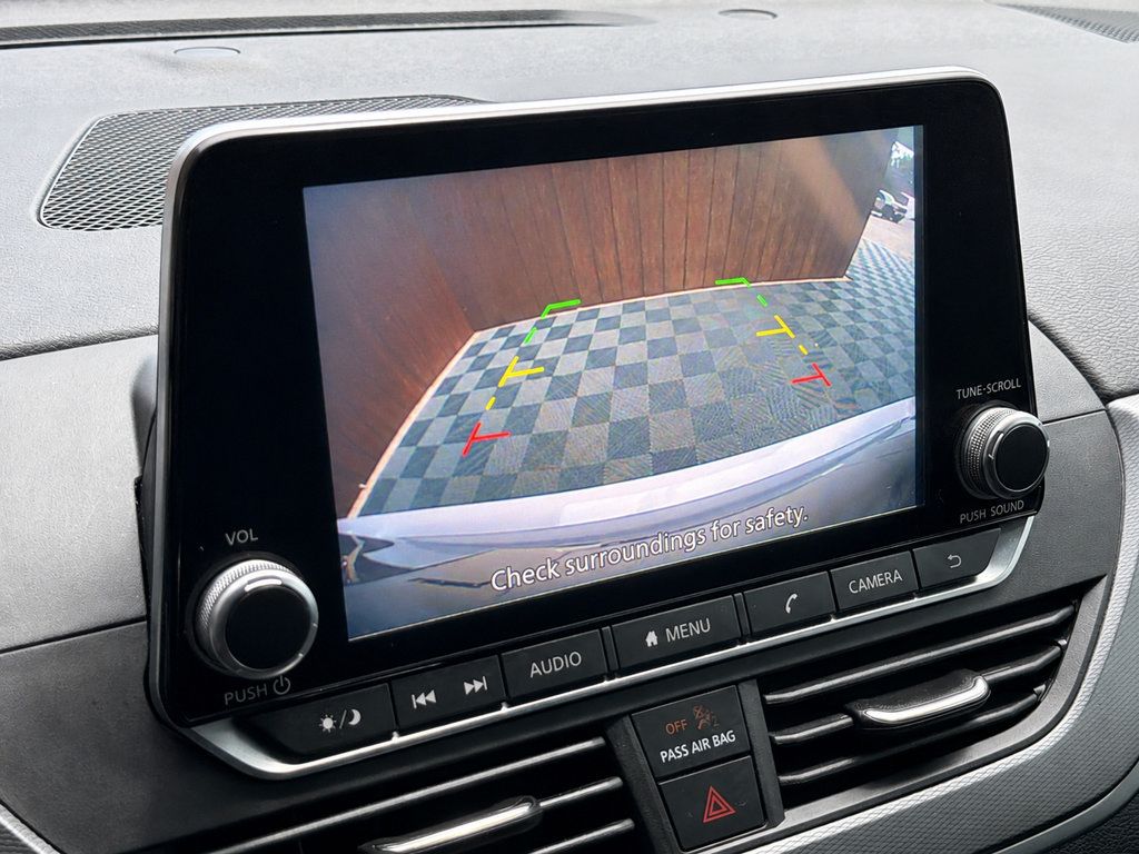 Used 2024 Nissan Altima 2.5 SR FWD image 8