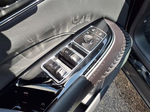 New 2025 Cadillac Lyriq Sport image 27