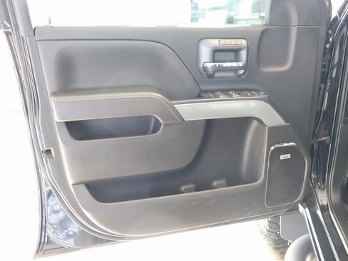 Certified 2018 Chevrolet Silverado 2500 LTZ w/ Midnight Edition image 11