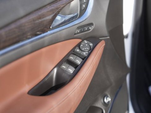 Used 2018 Buick Enclave Avenir w/ Avenir Technology Package image 29