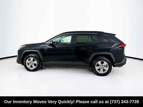 Used 2025 Toyota RAV4 XLE AWD/4WD image 4